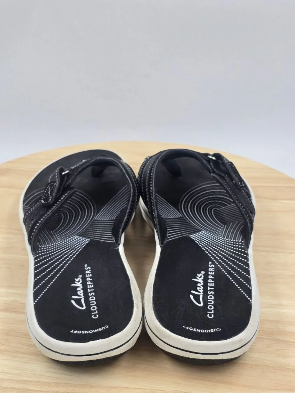 Clarks Womens Breeze Sea By Cloudsteppers Slip On Thong Sandal Sz 8M